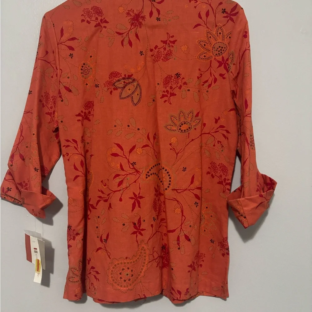 Coldwater Creek Red Floral Button-Down Shirt - Picture 2 of 4